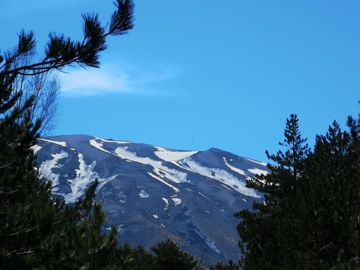 شقة Casa Donna Rosaria Tra Etna E Taormina ريبوسْتو المظهر الخارجي الصورة